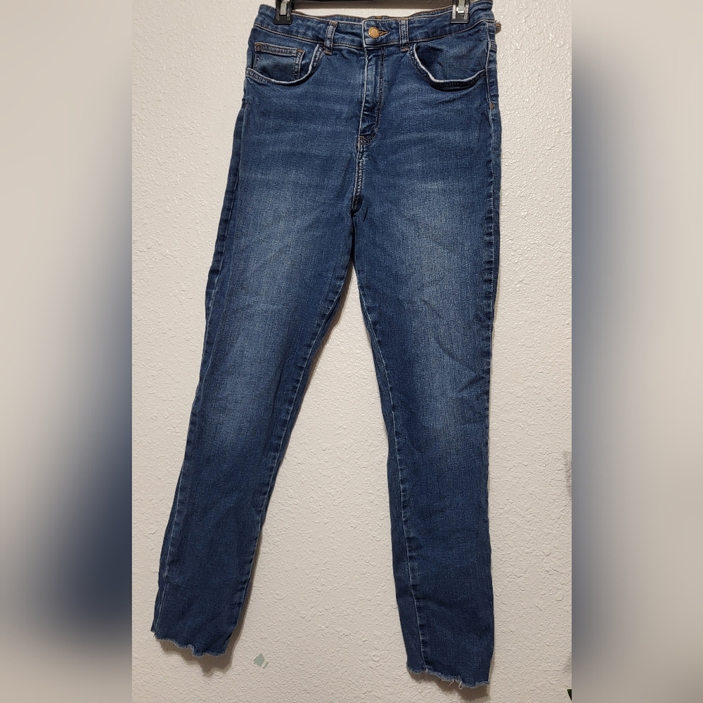 Zara Women's Straight Leg Blue Jeans